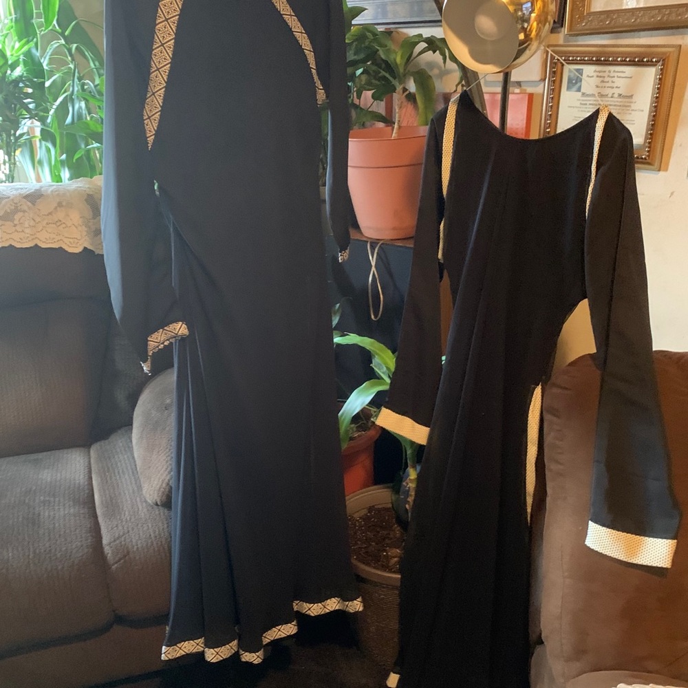 Black and white casual dress polkadots